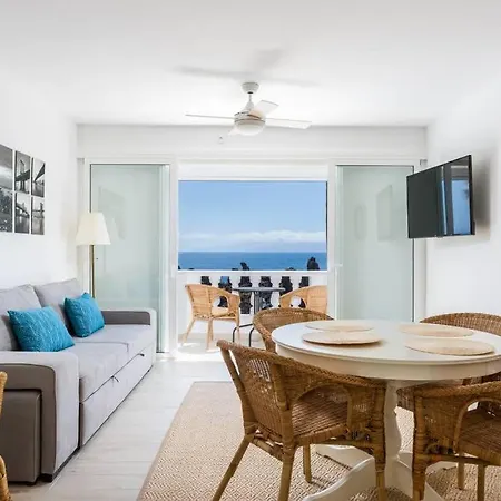 Modern, Cozy And Peaceful Oceanfront Oasis